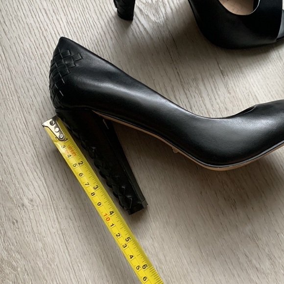 ELLIOTT LUCCA Black Andrea Peep-Toe Pump size 8.5 woven details black classic - Picture 7 of 12